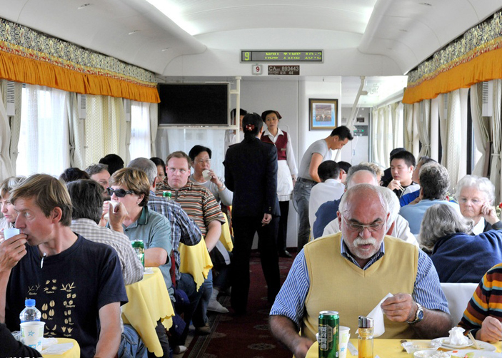 Dining Car & Food on Tibet Train