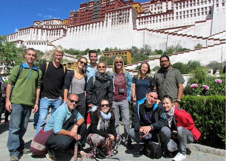 Differences of Tibet Private tour & Tibet Group Tour