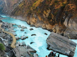 14 Days China Tour with Tiger Leaping Gorge Hiking 